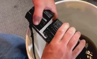 Cleaning the Motor: